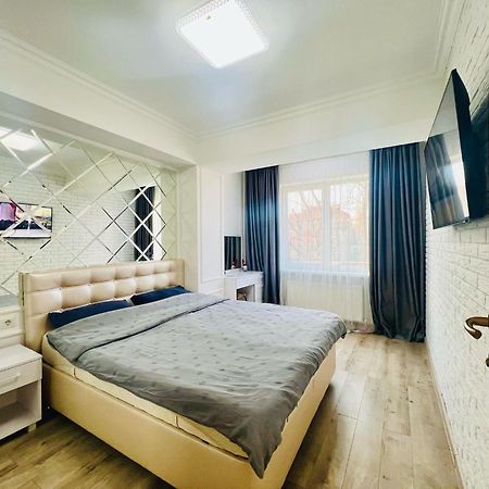 Central Eco View Apartment Kisinyov Kültér fotó